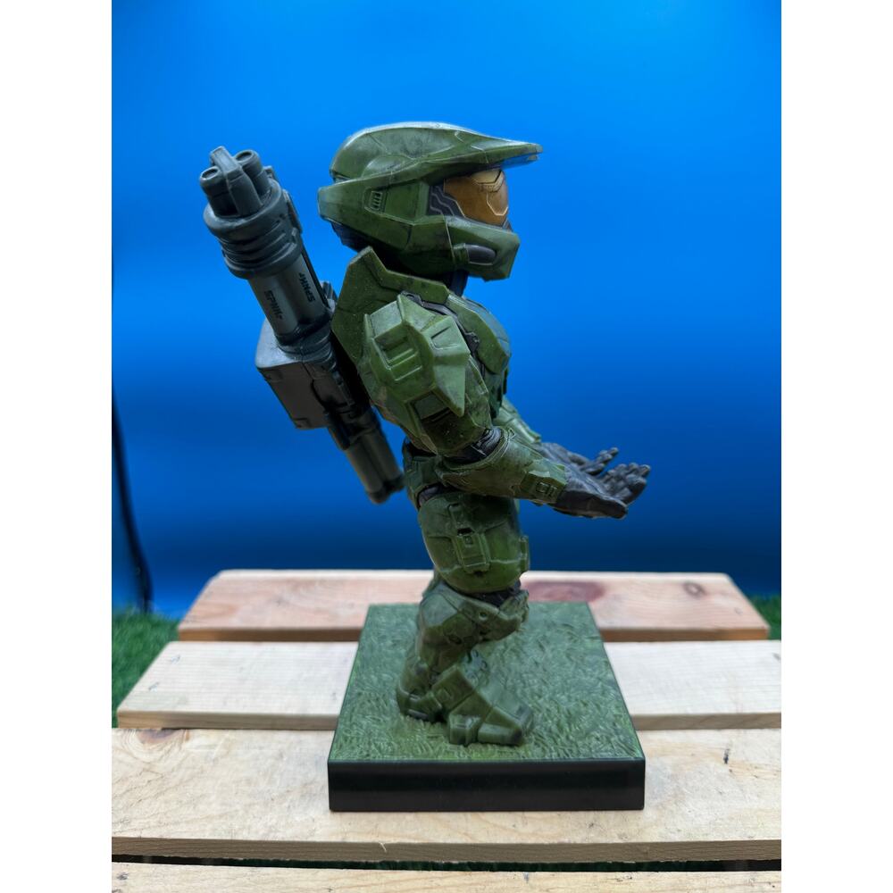Halo Infinite Master Chief Cable Controller/Phone Holder by Exquisite - Picture 7 of 9